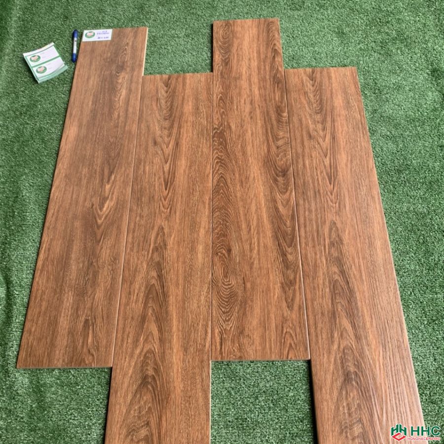Gạch giả gỗ 20x100 màu nâu đỏ w89903