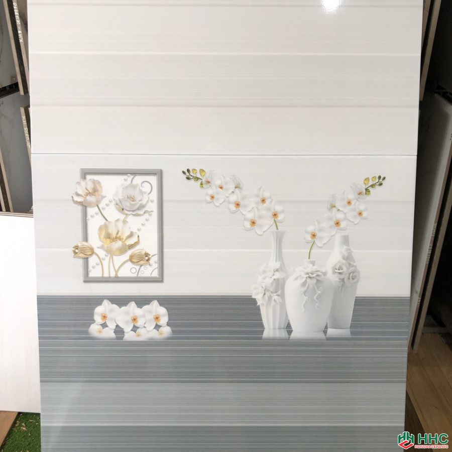 Gạch 30x60 ốp tường đậm nhạt HHTTV08