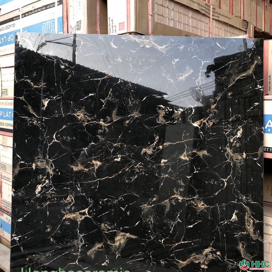 Gạch 60x60 bóng kiếng toàn phần ốp cột