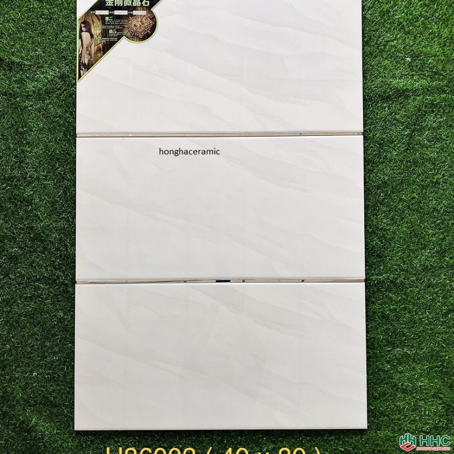 gạch 40x80 ốp phòng khách hhc86003w8