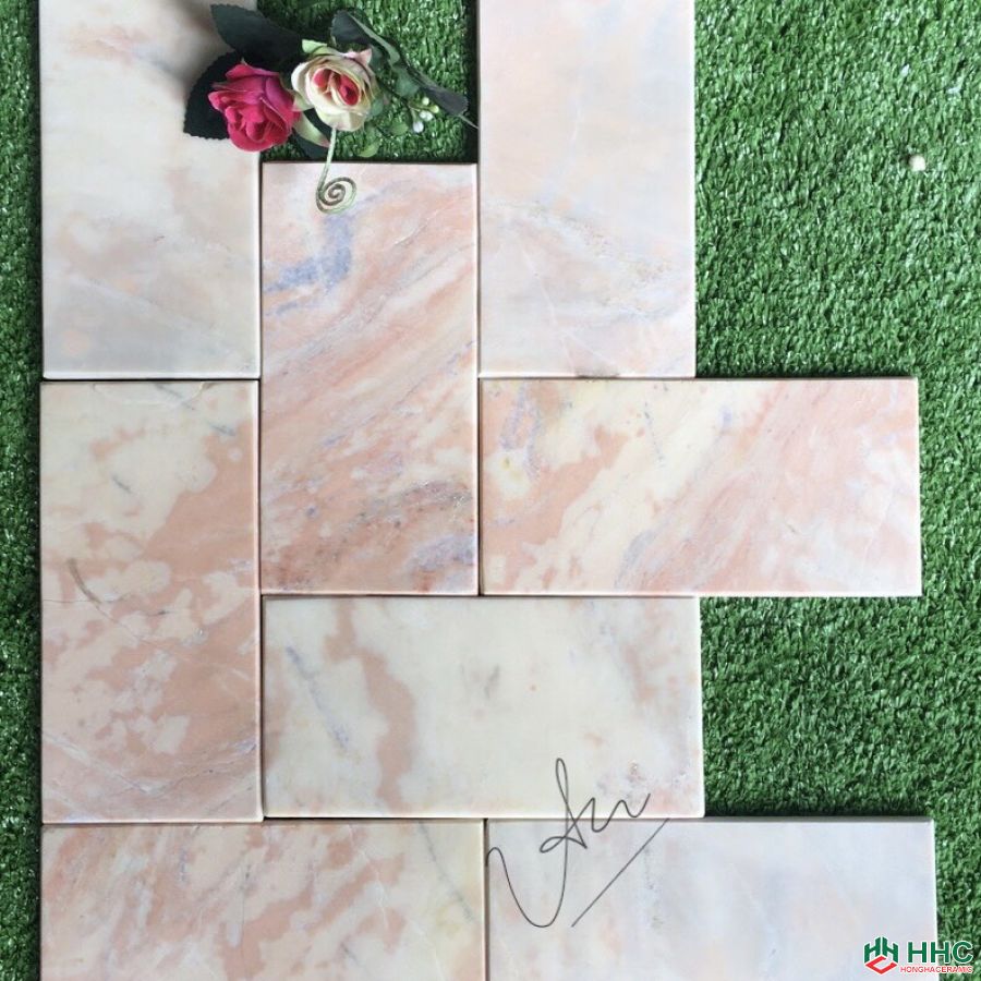 Đá thẻ 10x20 màu hồng ruby