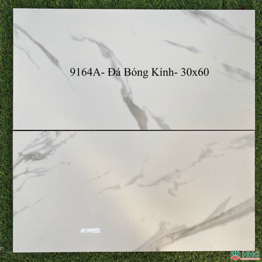 Đá bóng kiếng 30x60 trắng vân khói hhc9164
