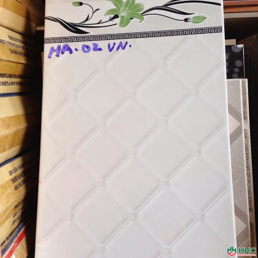 gạch ốp tường 25x40 giá rẻ nhà trọ