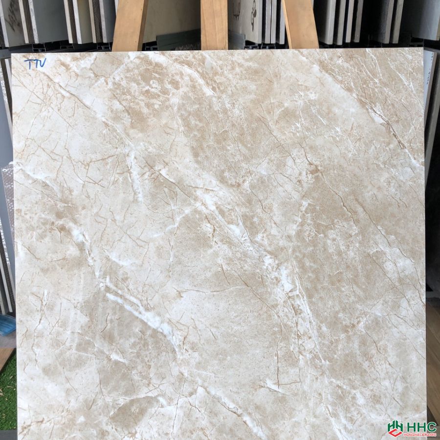 Gạch 60x60 lát nền phòng khách sang trọng HHTTV24